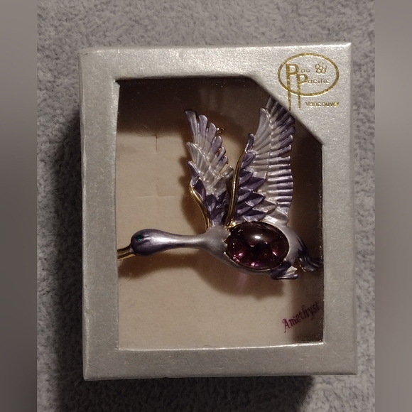 Vtg. 80s-90s Amethyst Canadian Goose Brooch, Satin Silver Tone - Picture 14 of 14